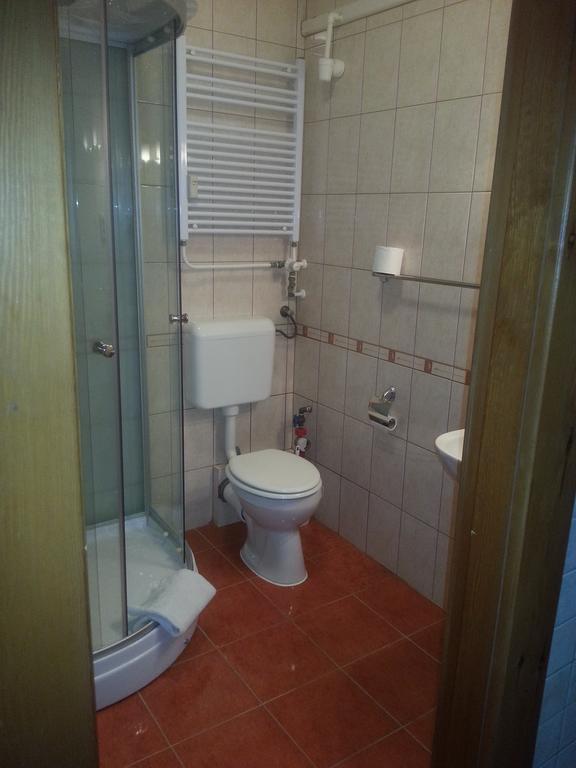 Szinva Apartman ミシュコルツ エクステリア 写真